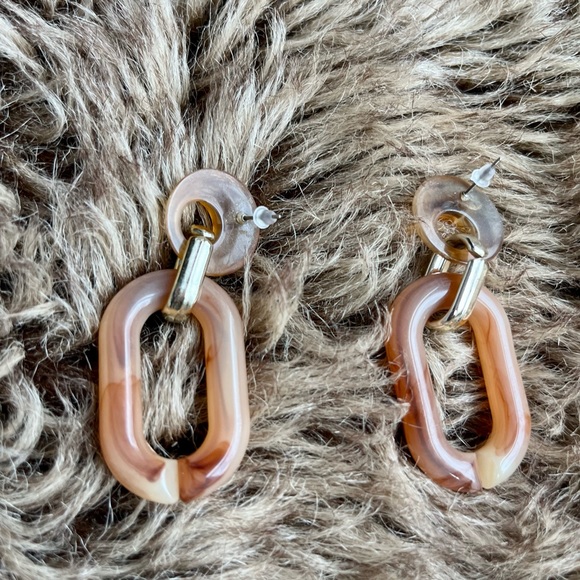 Chic Chunky Dangly Earing set - Picture 7 of 8